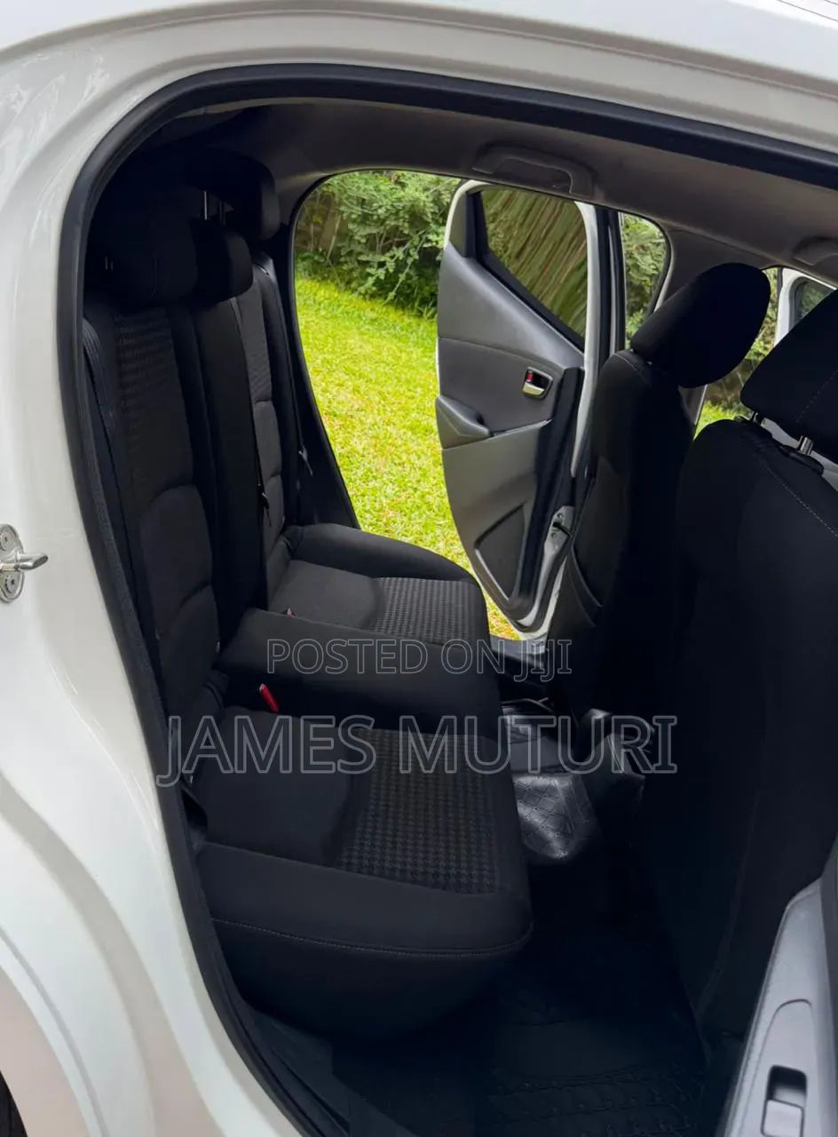 Mazda Demio 2018 White