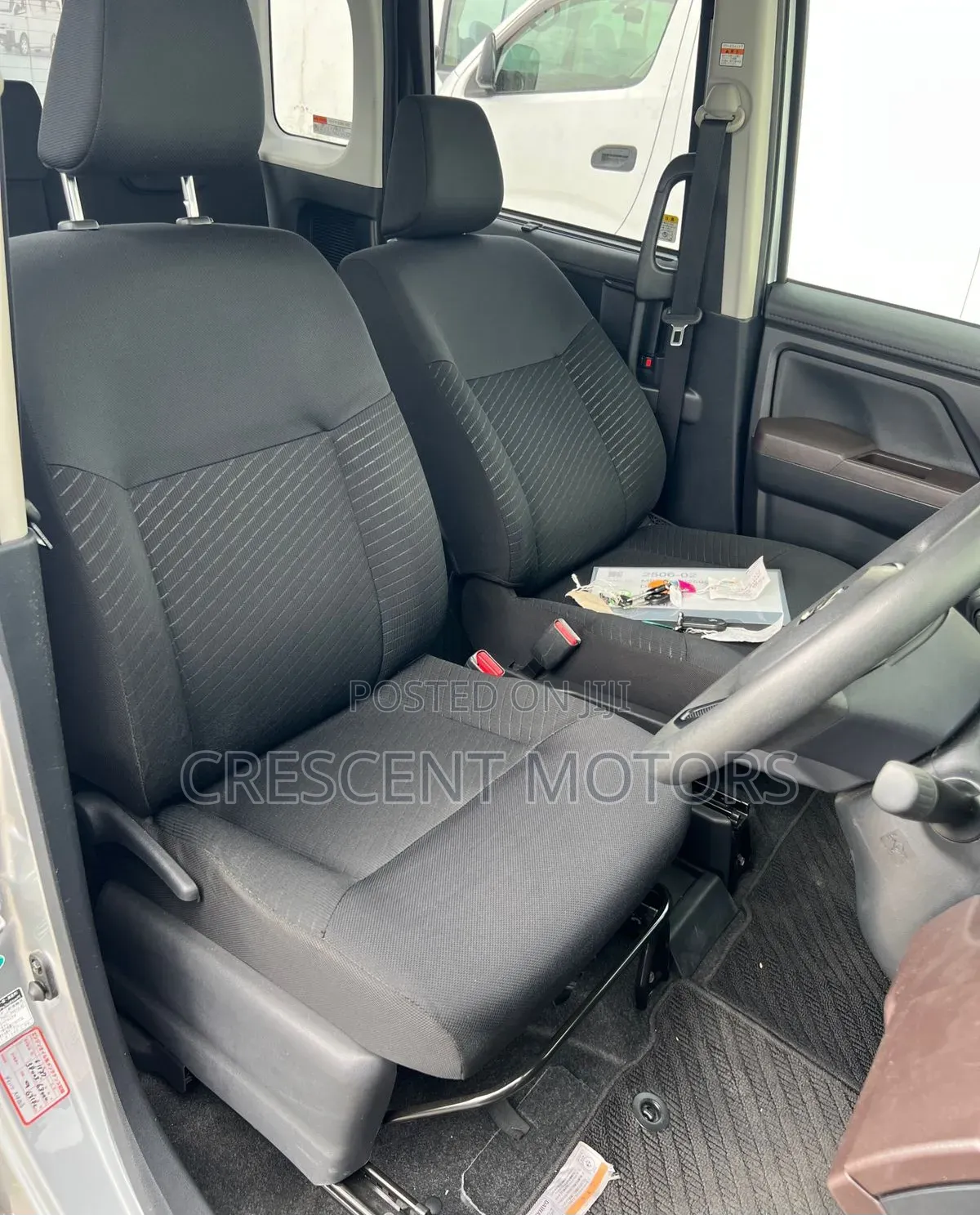 Land Rover Range Rover Evoque 2018 Pearl