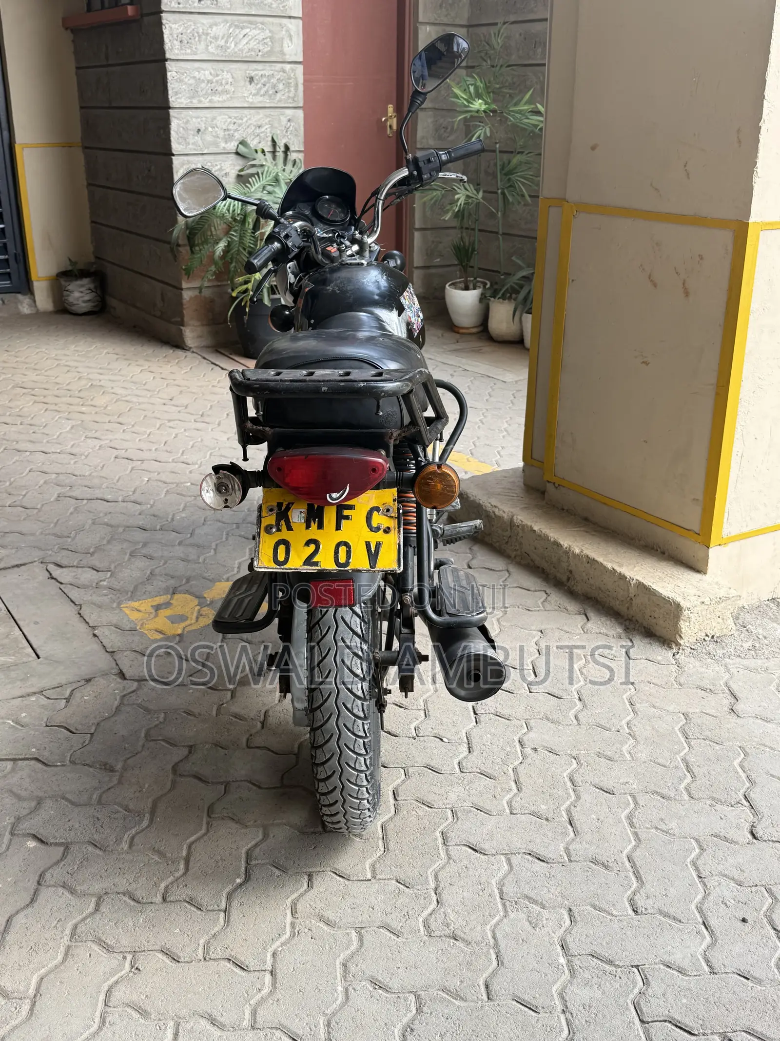 Bajaj Boxer 150 UG 2020 Black