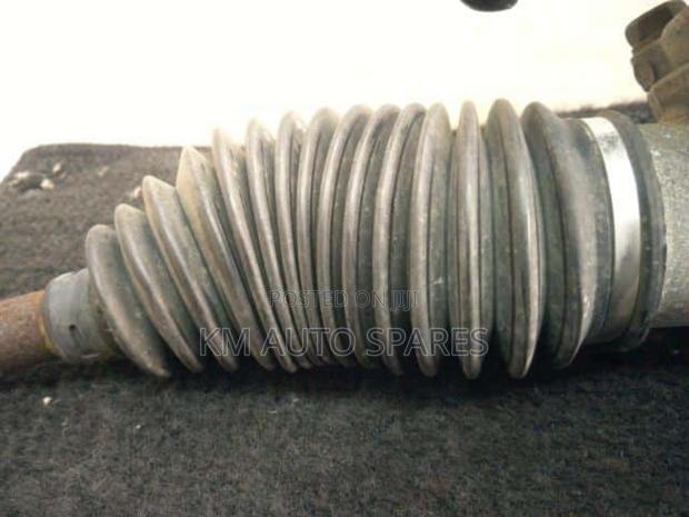 Toyota Carina Steering Rack - thumbnail 3