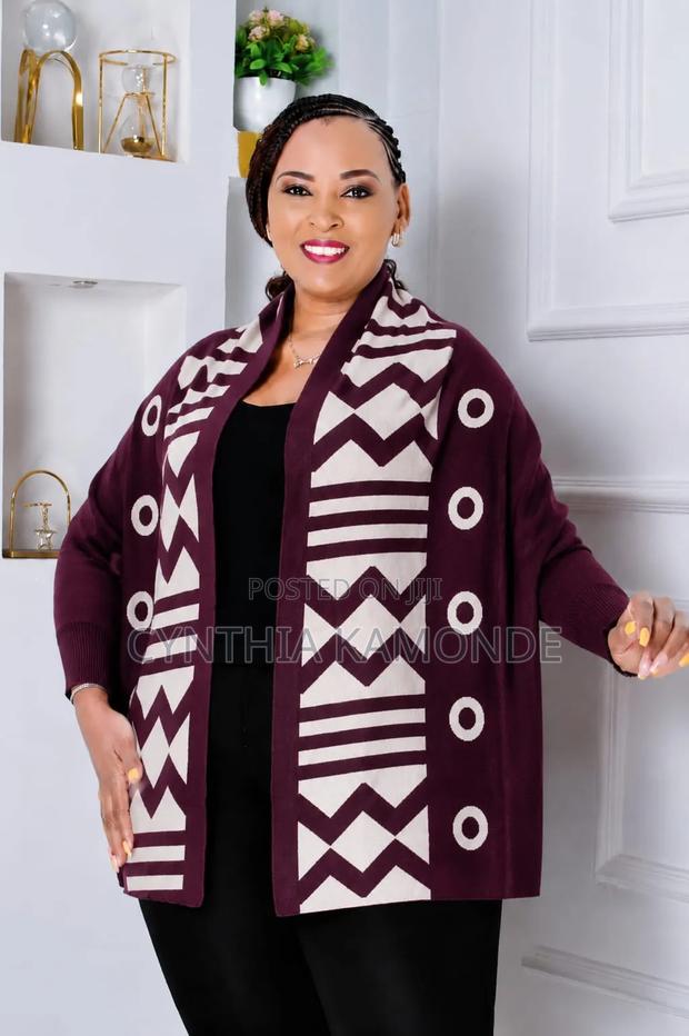 Sleeved Shawls - thumbnail 4