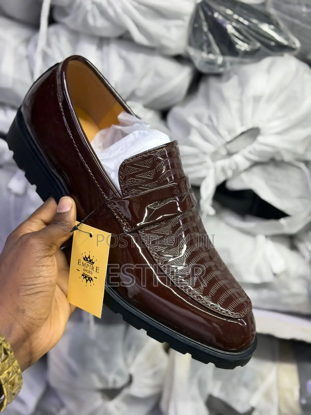 Men Wet-Look Shoes