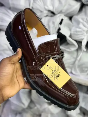 Men Wet-Look Shoes