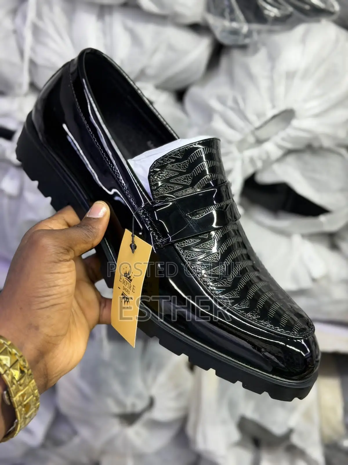 Men Wet-Look Shoes