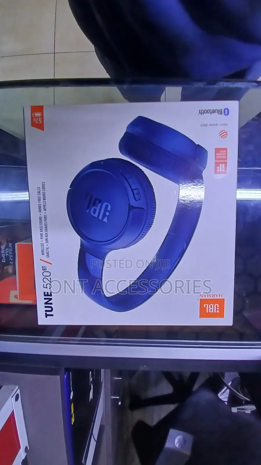 JBL Tune 520bt Wireless on-Ear Headphones