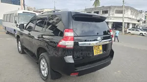 Toyota Land Cruiser Prado 2014 Black