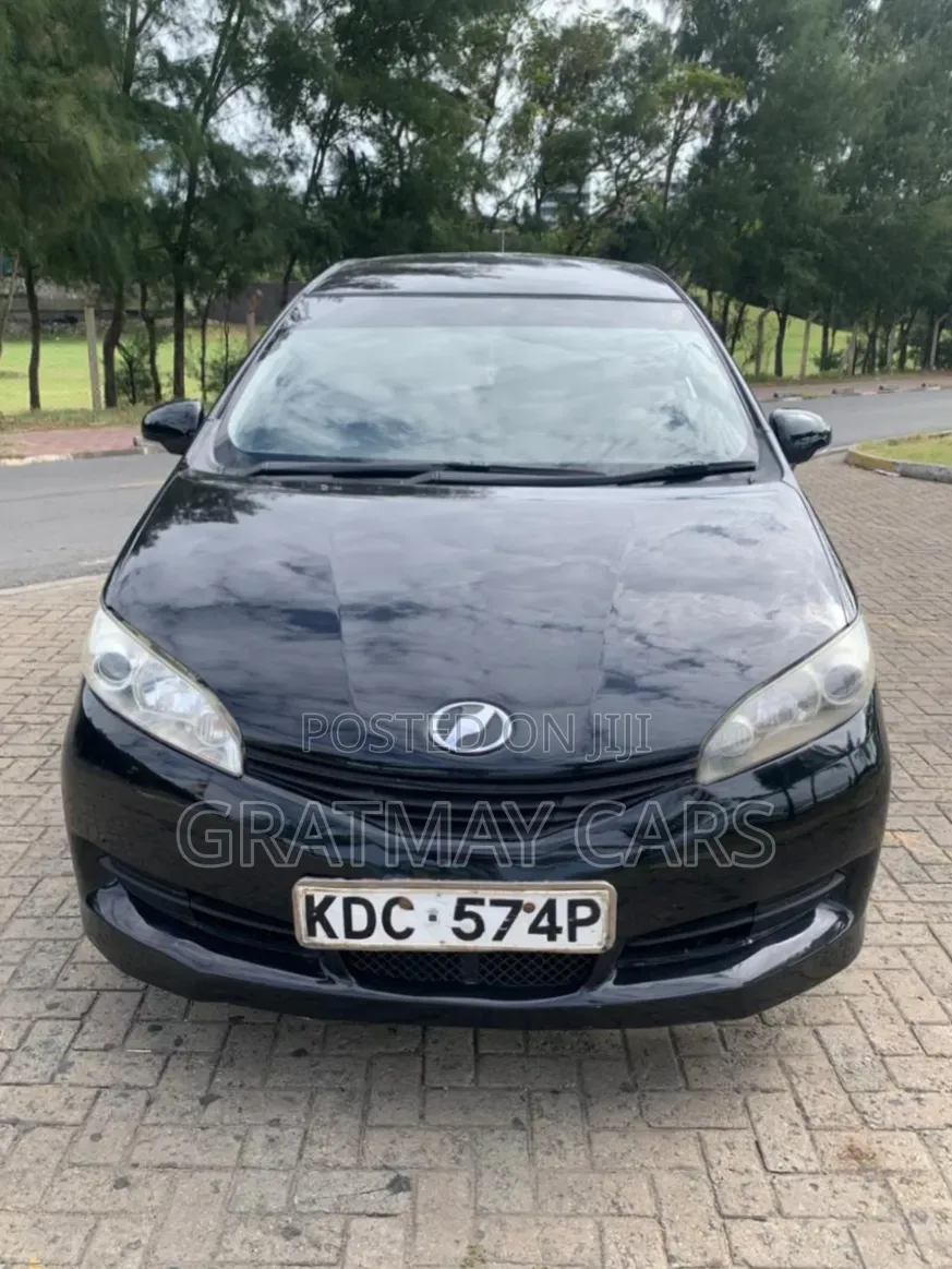 Toyota Wish 2013 Black