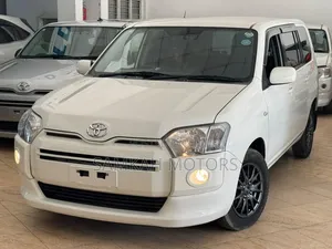 Toyota Succeed 2020 White