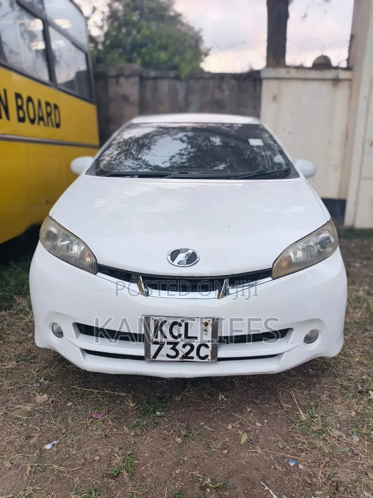 Toyota Wish 2010 White