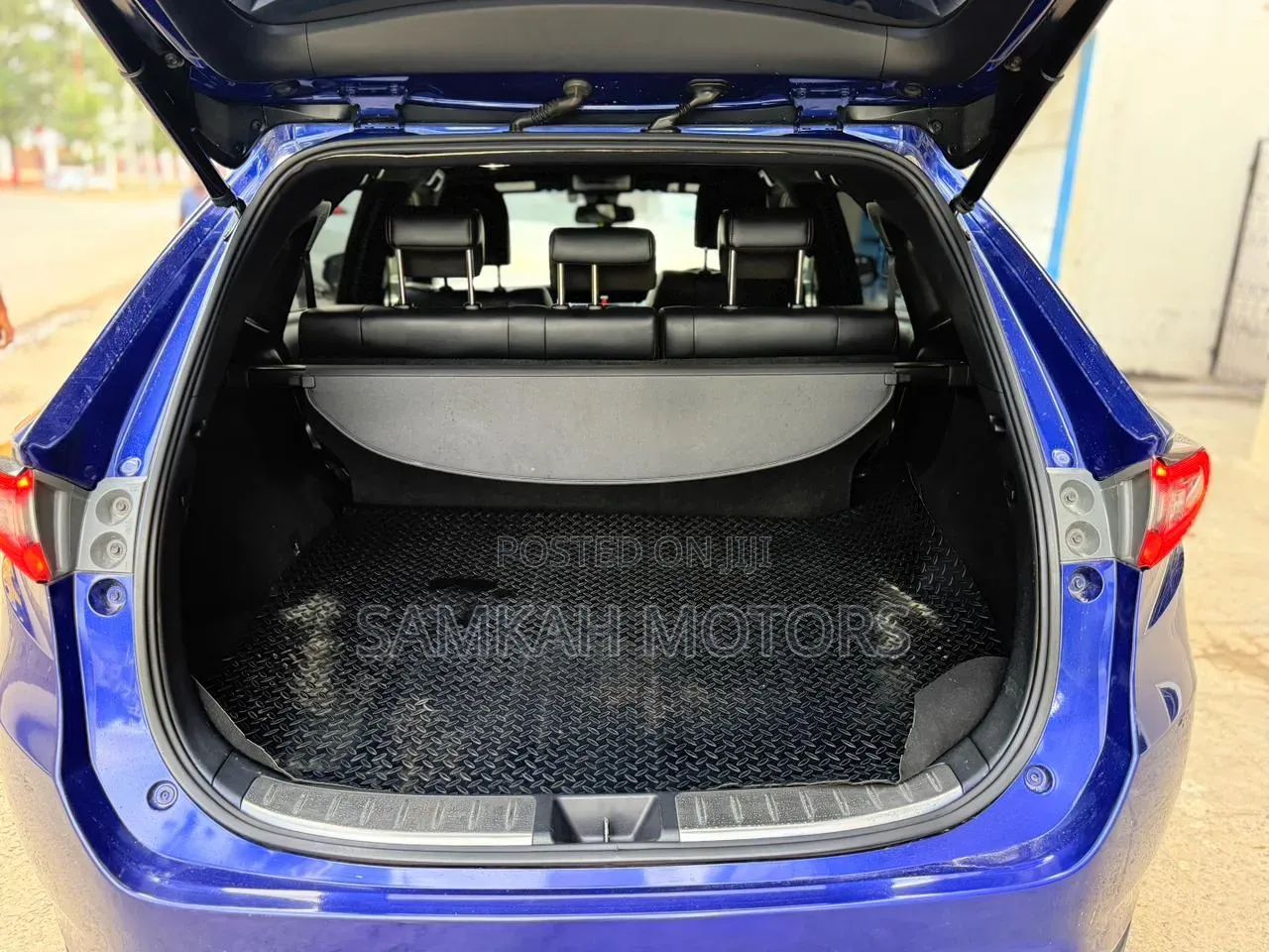 Toyota Harrier 2019 Blue