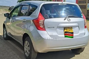 Nissan Note 2016 Silver
