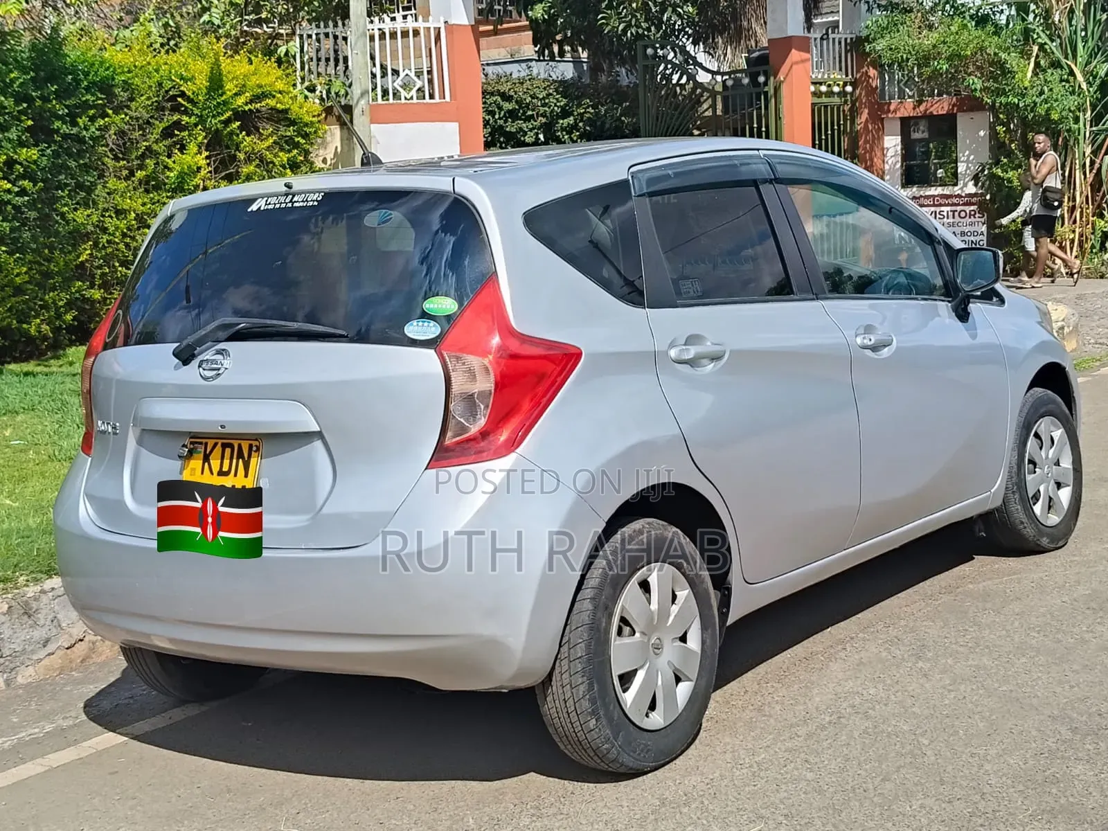 Nissan Note 2016 Silver