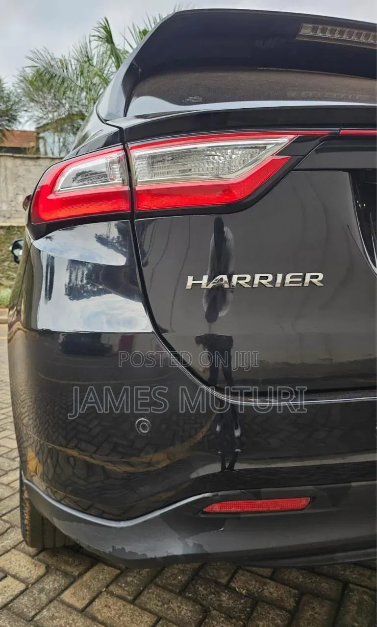 Toyota Harrier 2018 Black