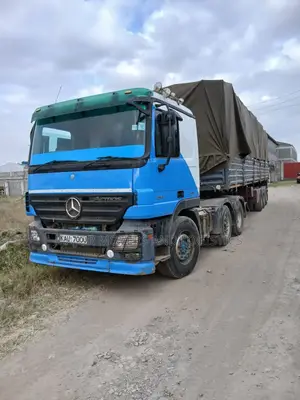Trailer for Loose Cargoes Transport and Delivery