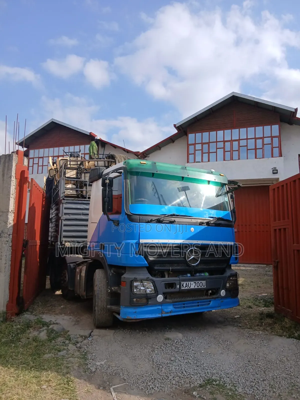Efficient Logistic Solution Services at Available