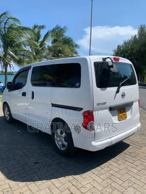 Nissan NV200 2015 White