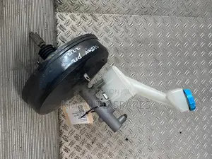 Nissan Primera Brake Booster/Master Cylinder