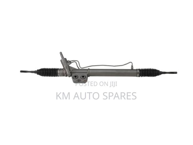 Nissan Pathfinder Steering Rack