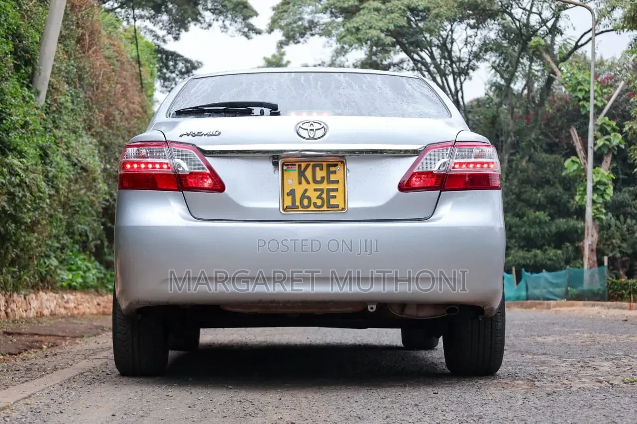 Toyota Premio 2008 Silver