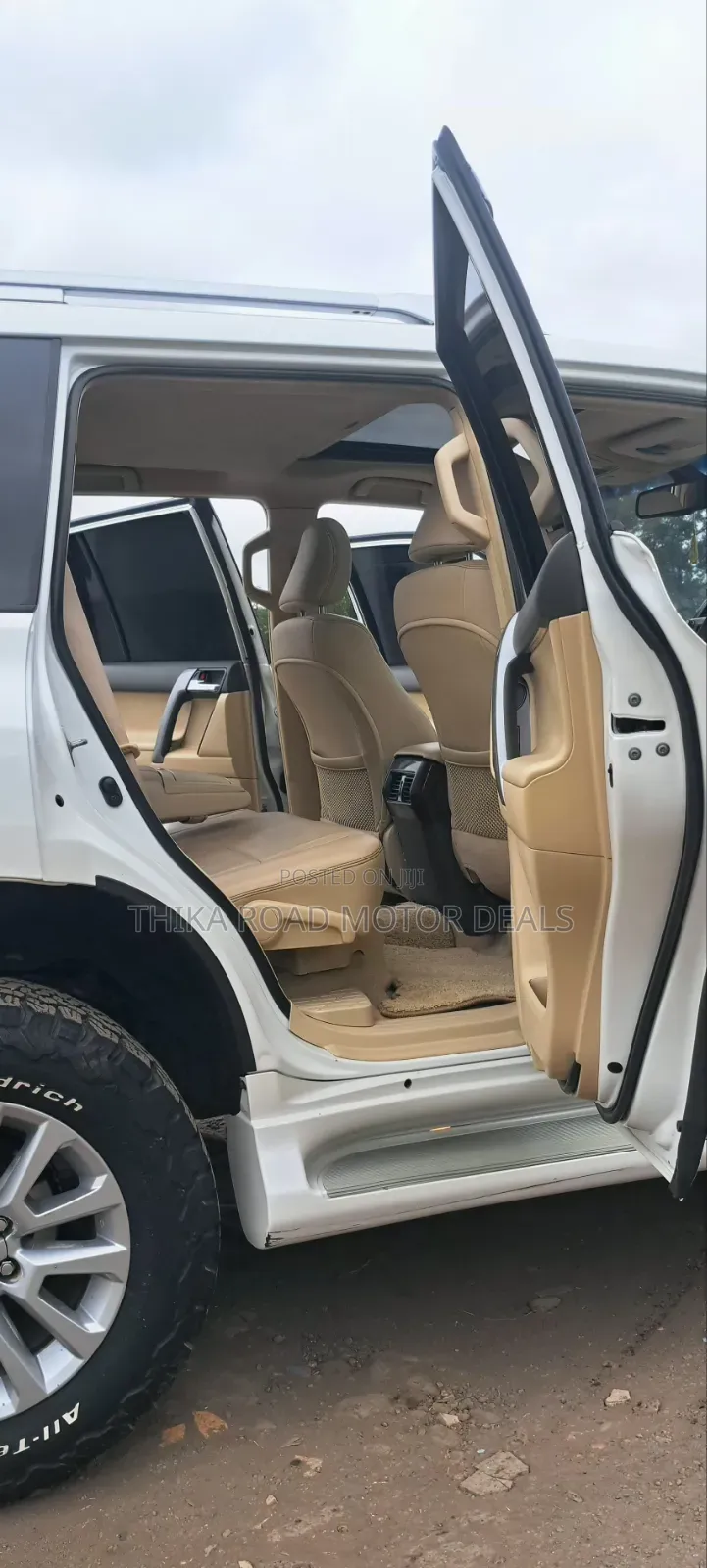 Toyota Land Cruiser Prado 2015 White