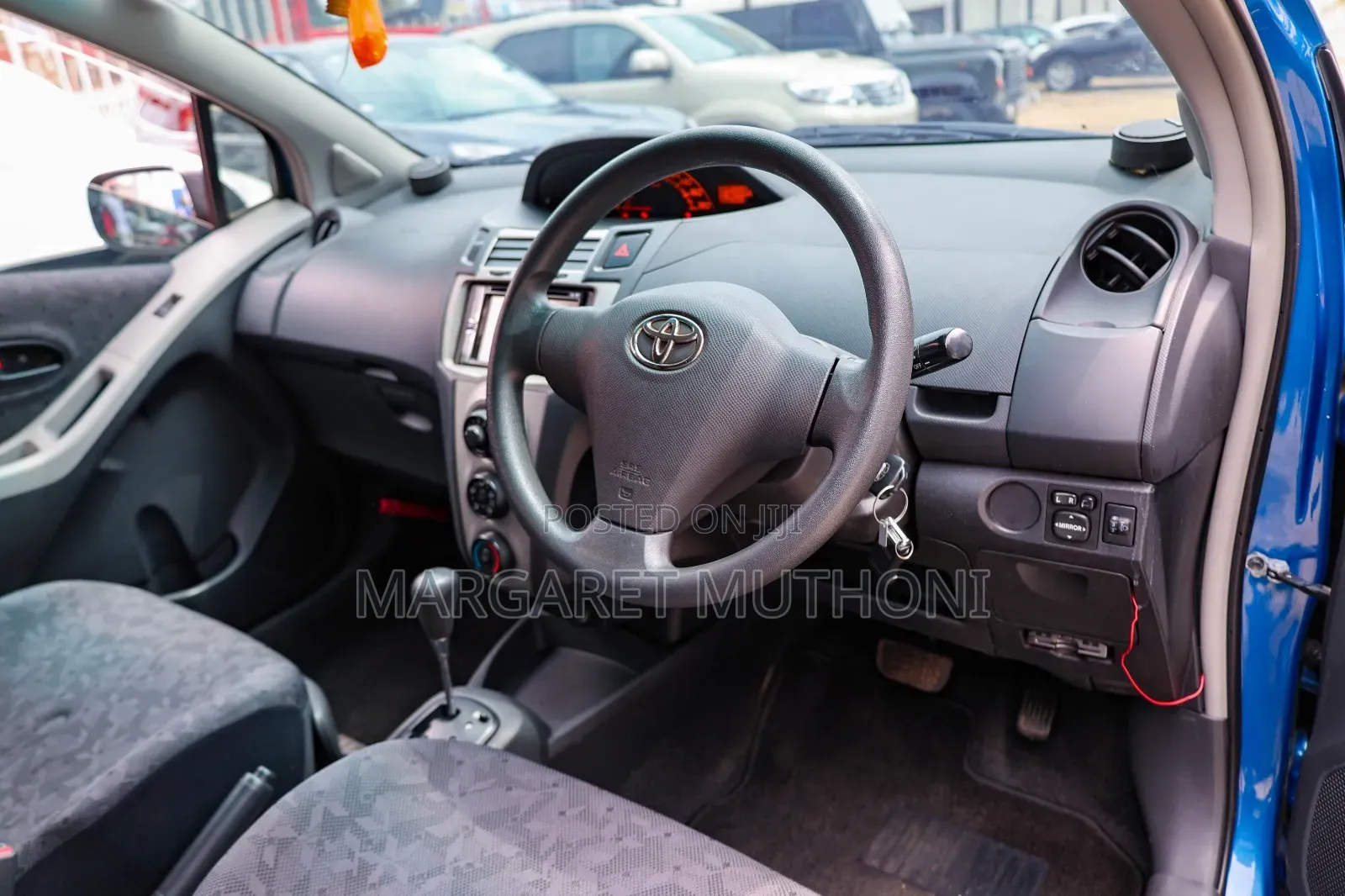 Toyota Vitz 2011 Blue