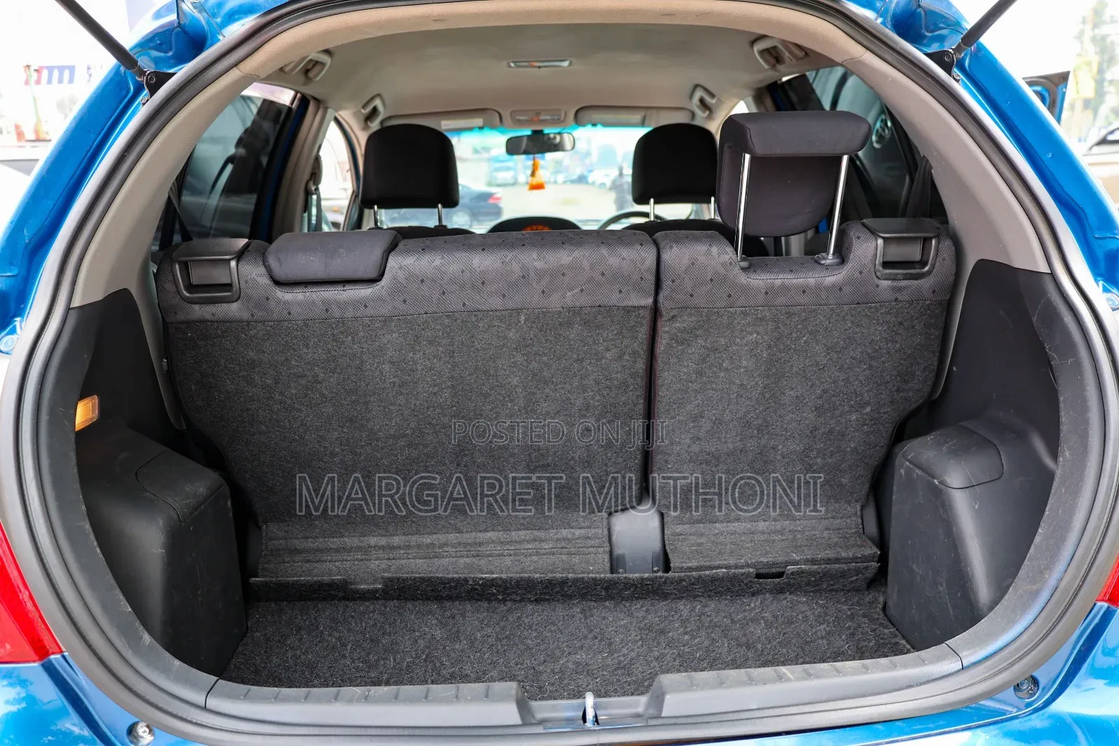 Toyota Vitz 2011 Blue