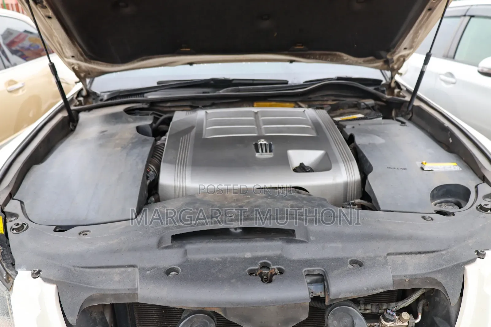 Toyota Crown 2011 White