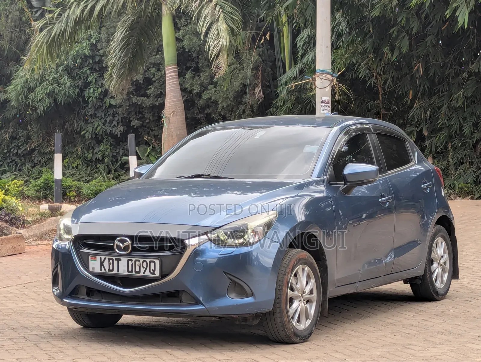 Mazda Demio 2017 Blue