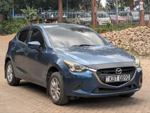 Mazda Demio 2017 Blue