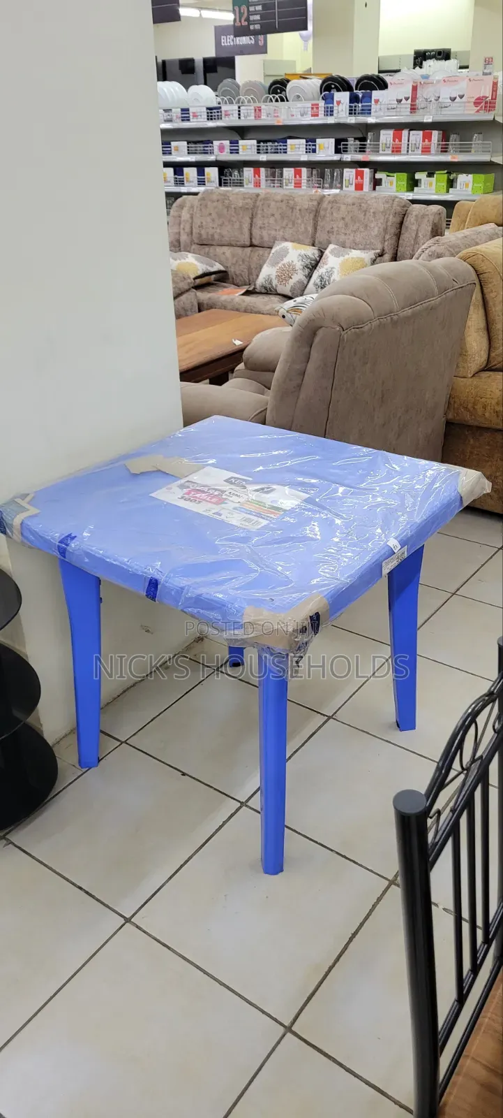 Square Plastic Table, Heavy Duty Plastic Table