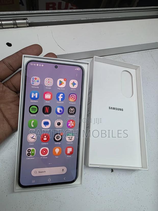 New Samsung Galaxy A57 256 GB Gray - thumbnail 4