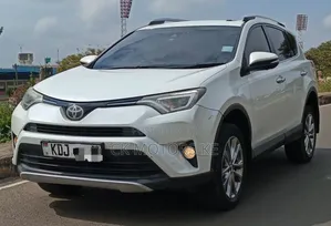 Toyota RAV4 2015 White