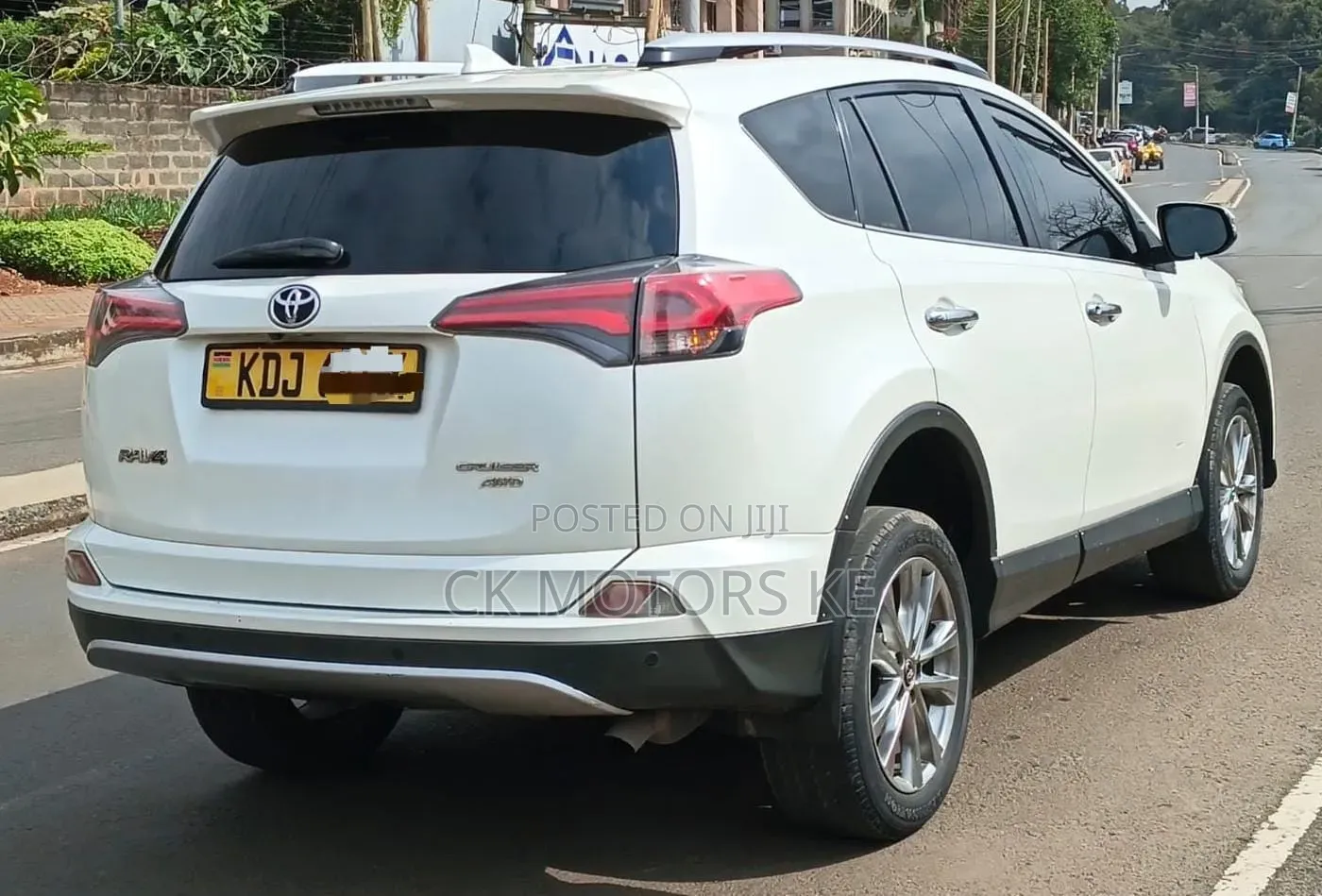 Toyota RAV4 2015 White