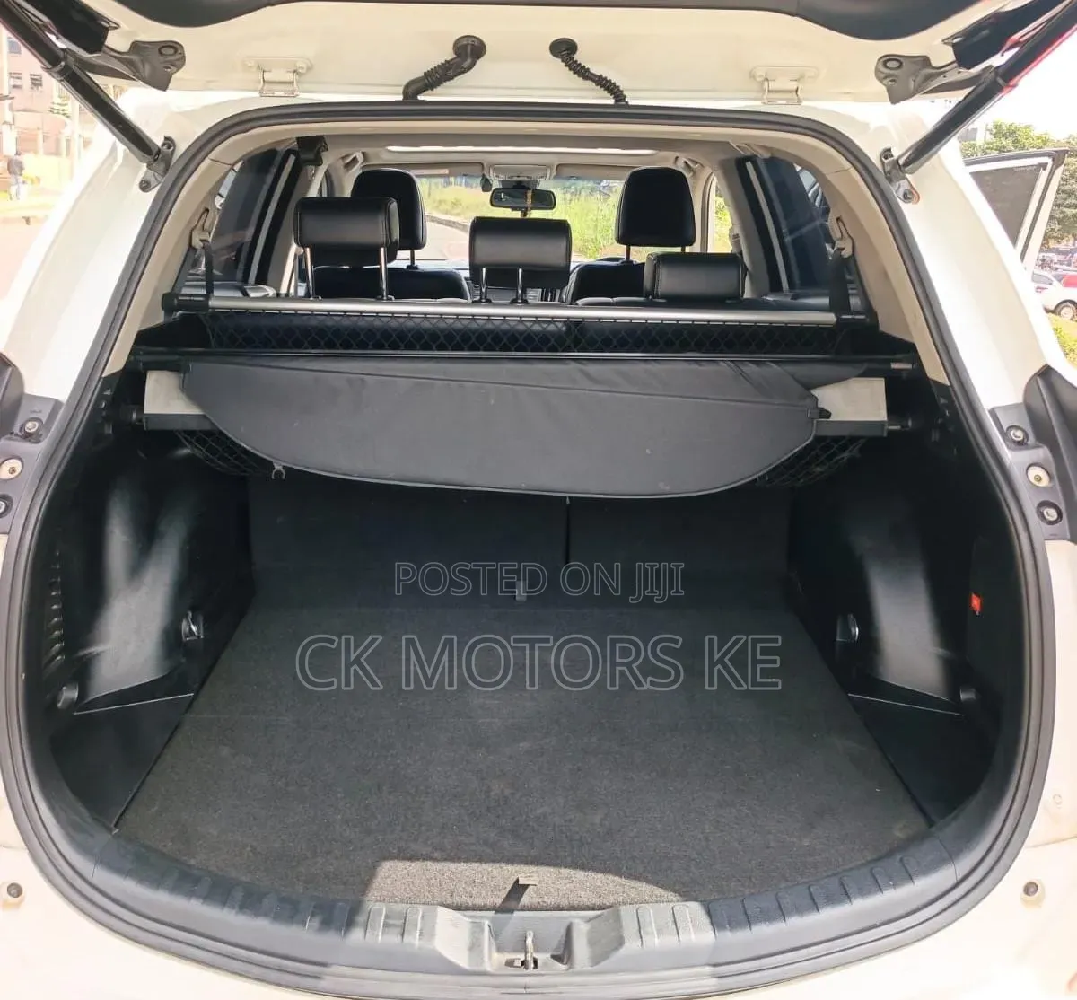 Toyota RAV4 2015 White