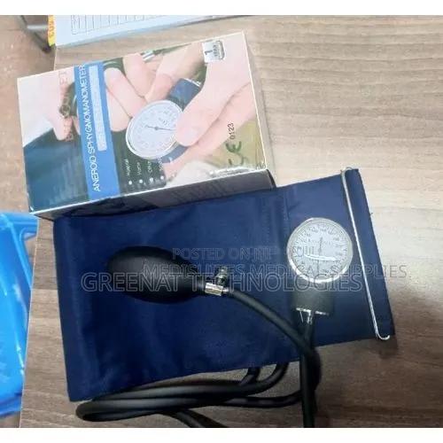 Manual Bp Machine Bio Comet Aneroid Sphygmomanometer - thumbnail 3