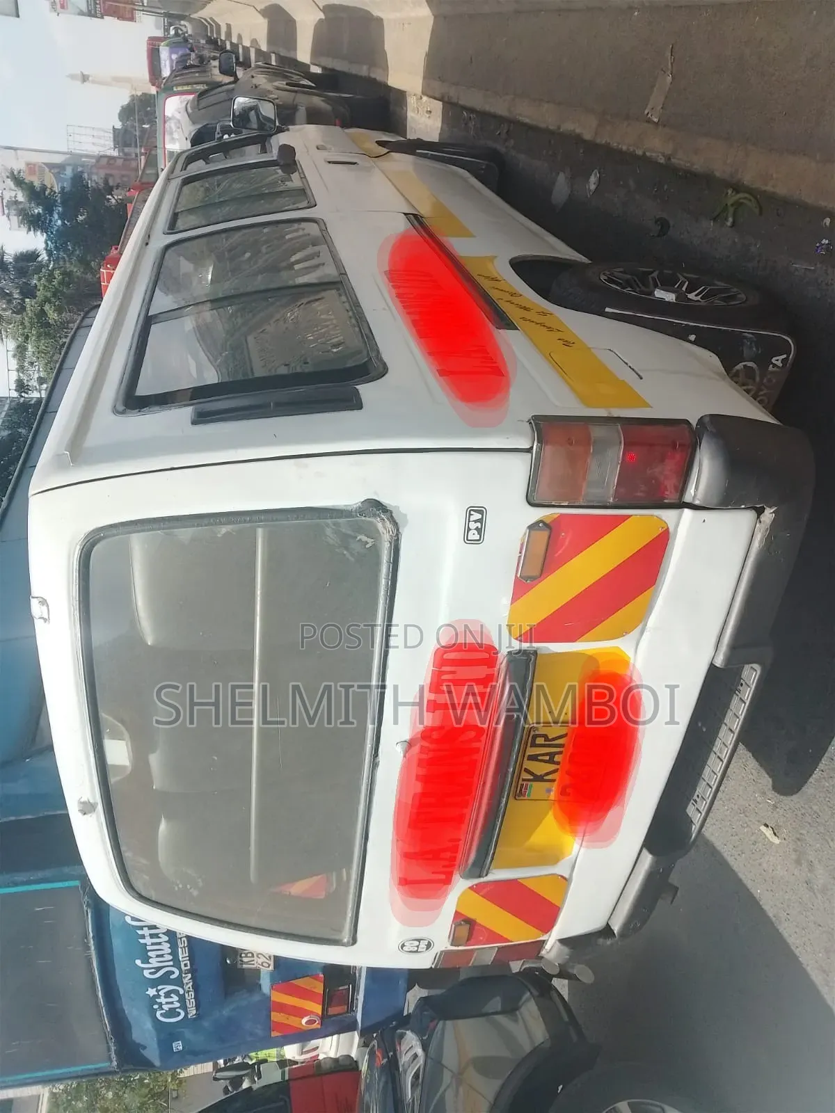 Nissan Caravan (Urvan) 1996 White