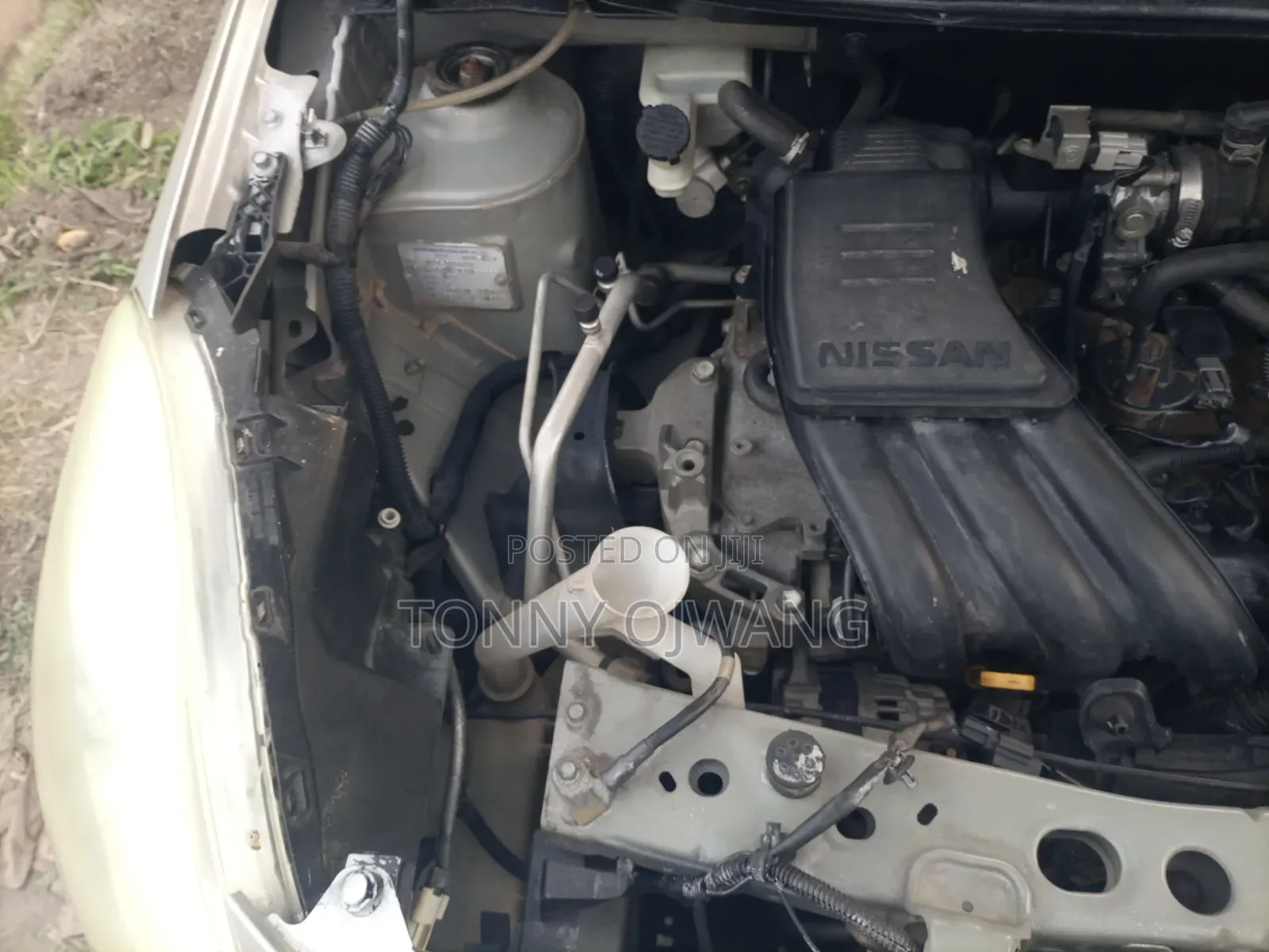 Nissan Latio 1.2 2014 Silver