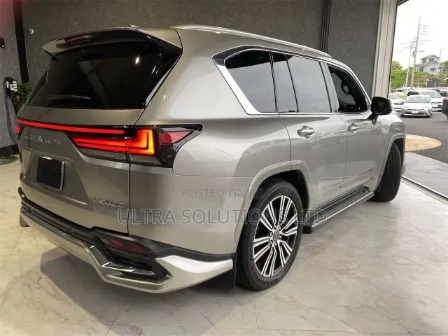 Lexus LX 2024 Gray