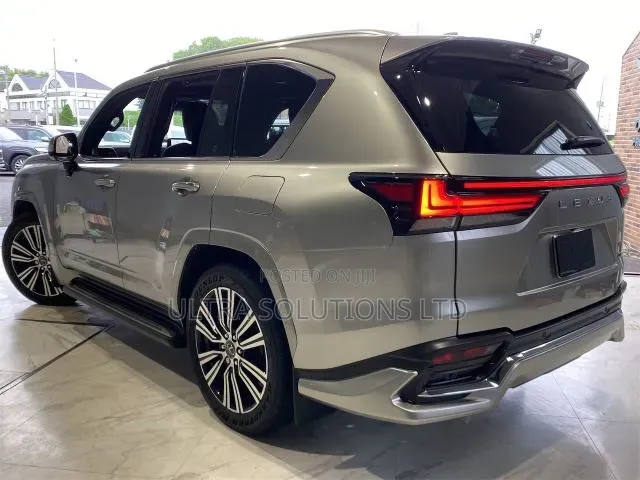 Lexus LX 2024 Gray