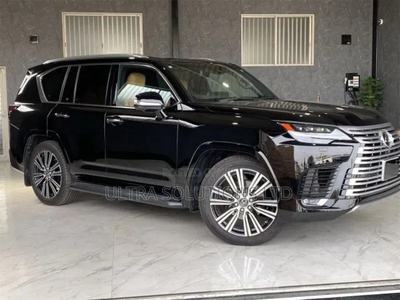 Lexus LX 2022 Black
