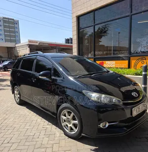 Toyota Wish 2013 Black