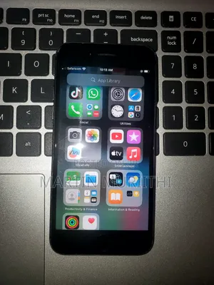 Apple iPhone 8 64 GB Black