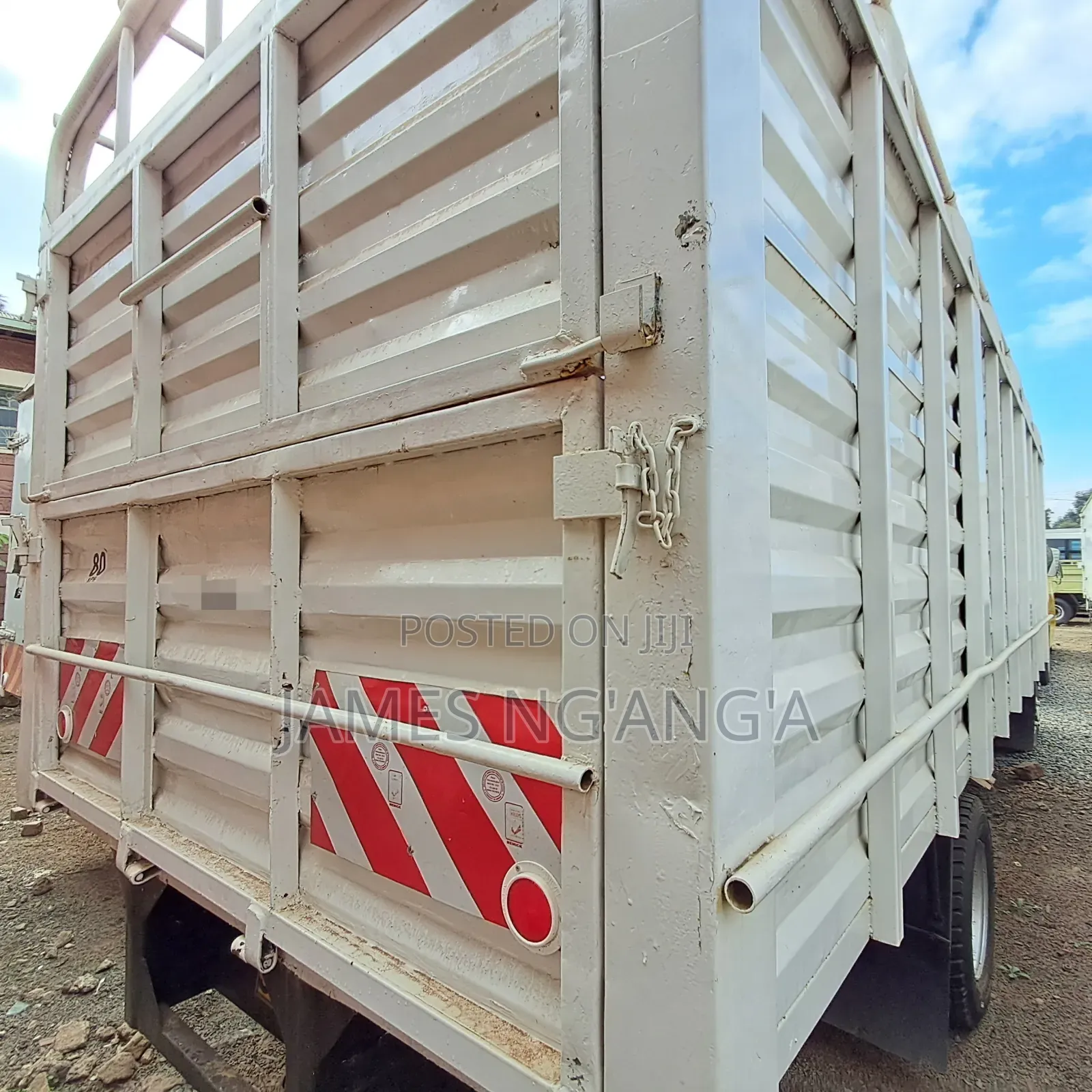 Mitsubishi Fh215 Lorry/Bus