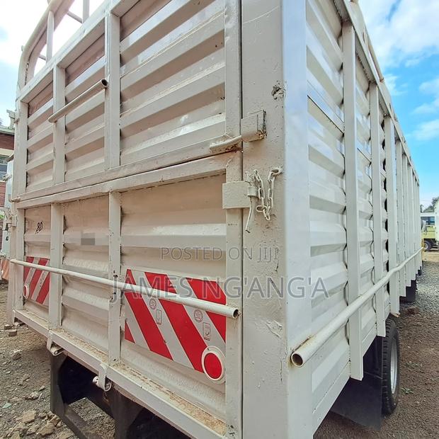 Mitsubishi Fh215 Lorry/Bus - thumbnail 4