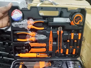 Professional 16-Piece Electrician Tool Kit With Voltage Tester