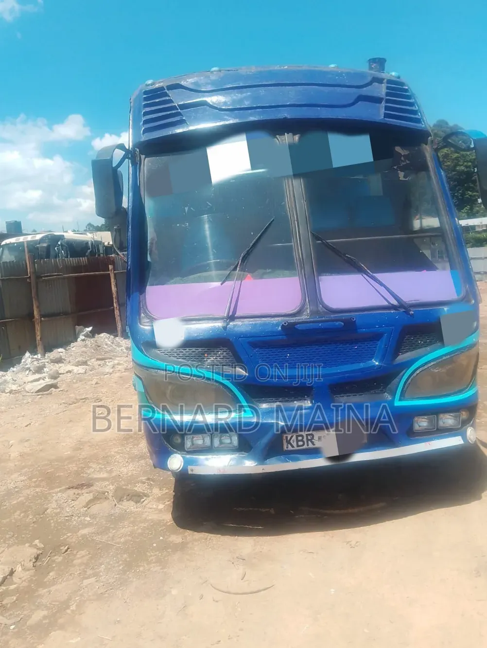 Nissan Civilian 2011 Blue