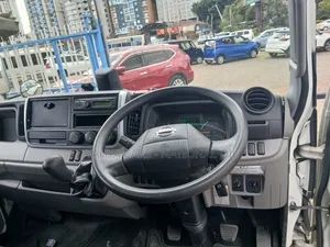 Nissan Atlas