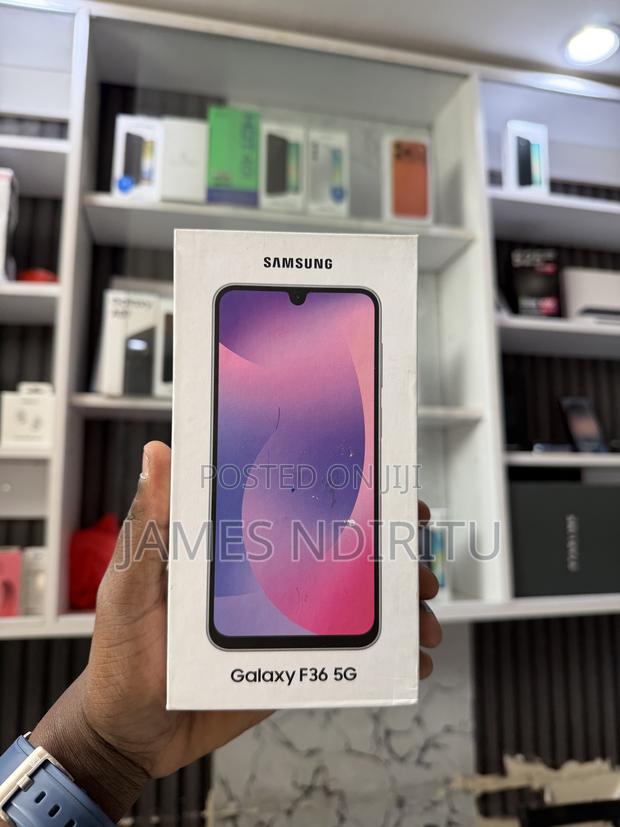 New Samsung Galaxy F34 128 GB Black - main view