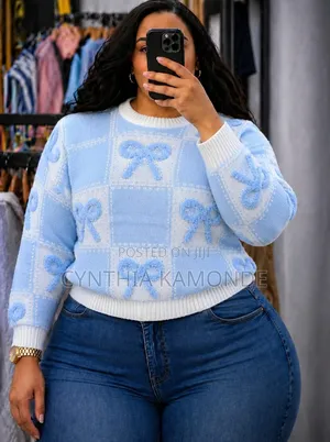 Round Neck Sweater Tops