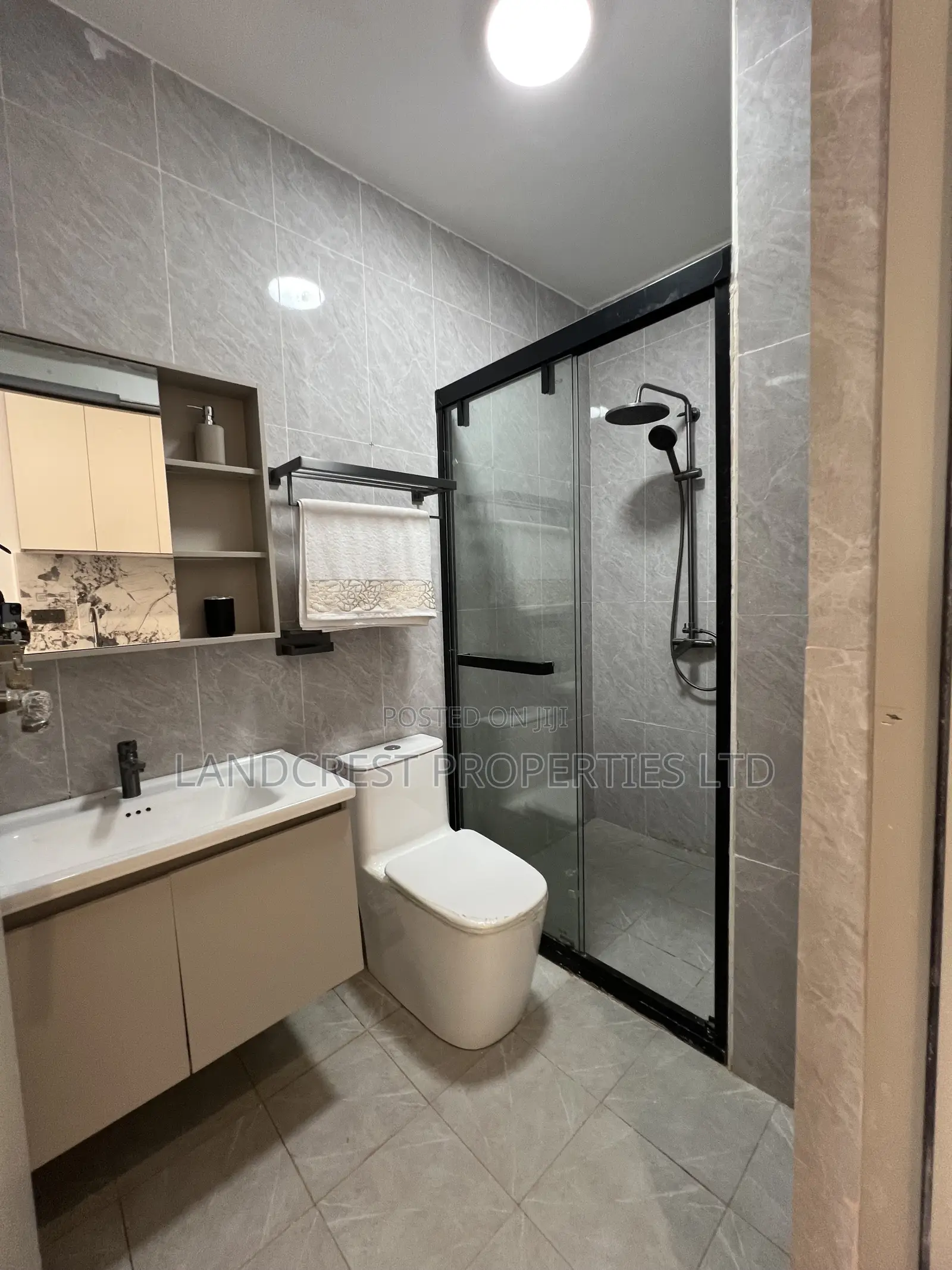Studio Apartment in Roysambu for sale